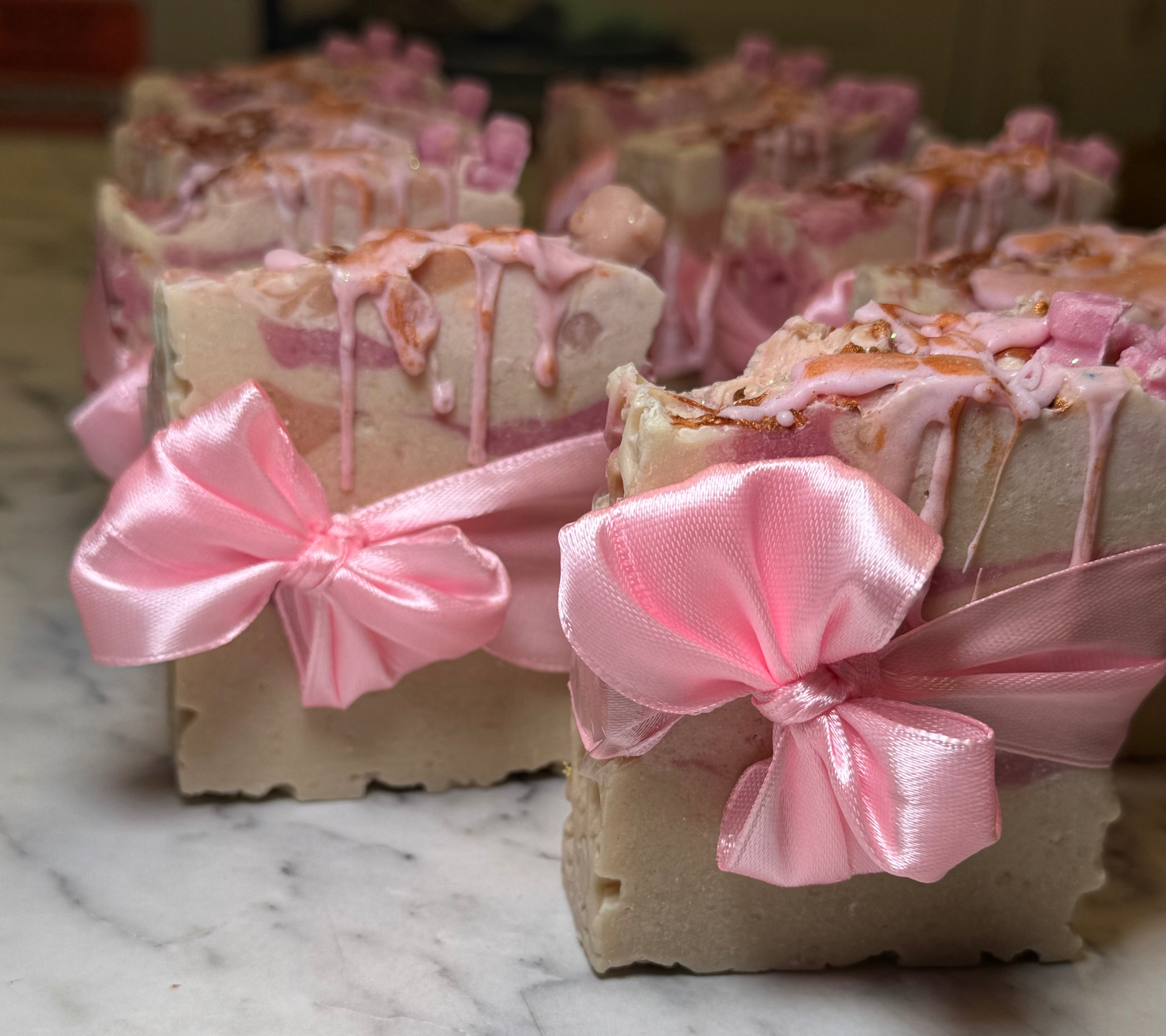 🫶🏽💕🎀 Hunnay Loved By Bears |   Pink Bow Baby Shower Soap Favors